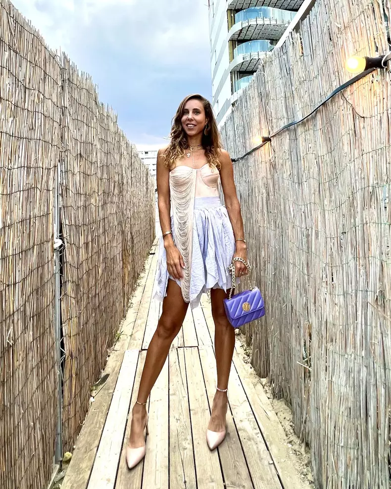 294329905586110679538382667812332133423411n