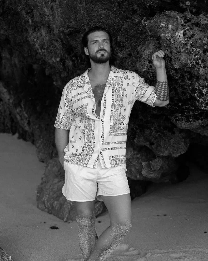 bogdan-vladau-organizeaza-vacante-1