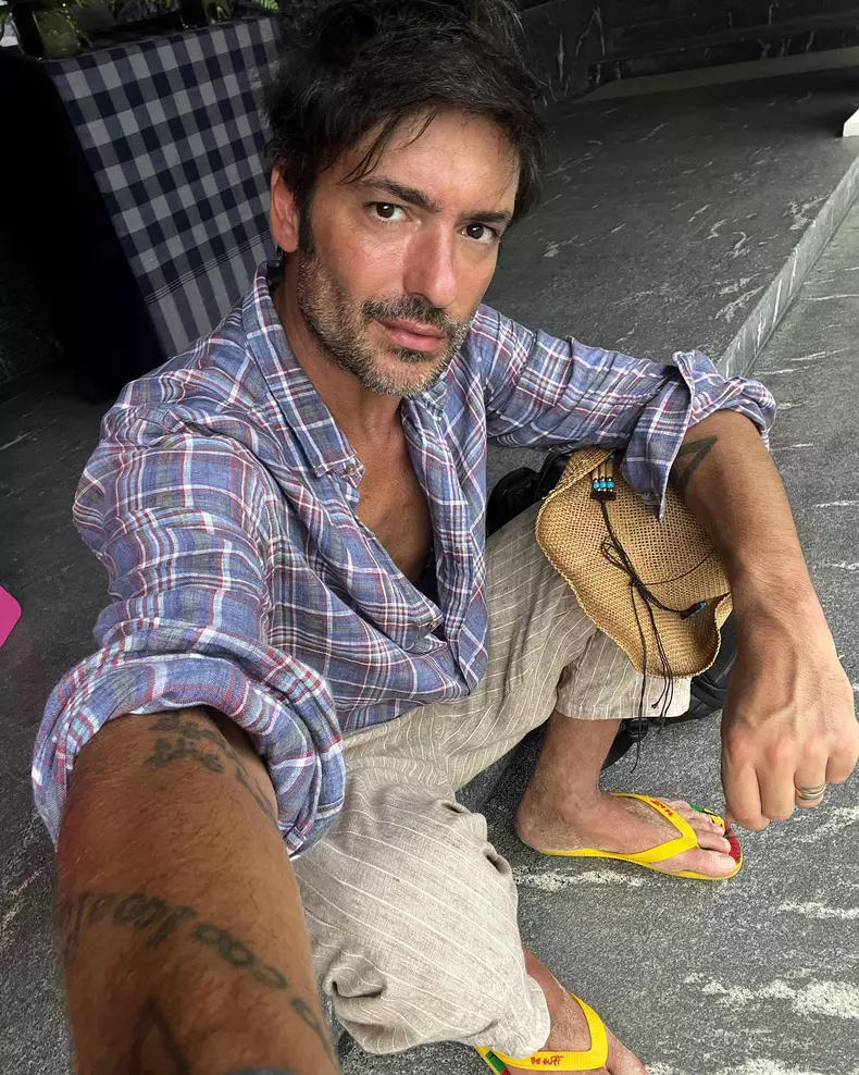 3185654666992574015638563569298540835208845n