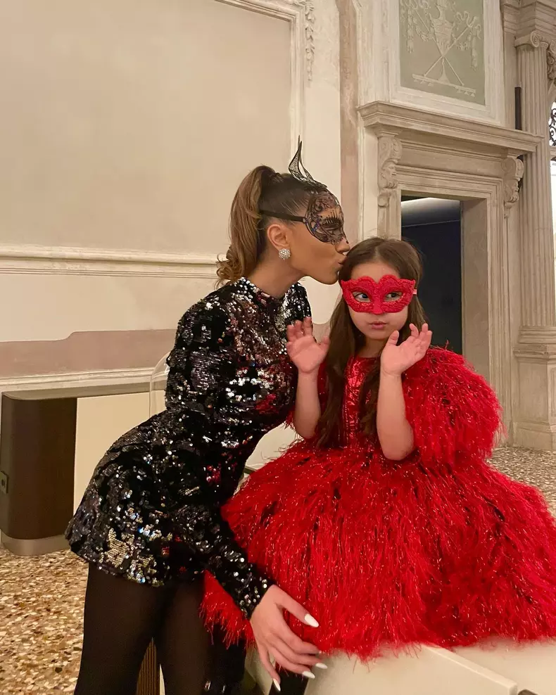 32390309611943165411932121576268317314774856n