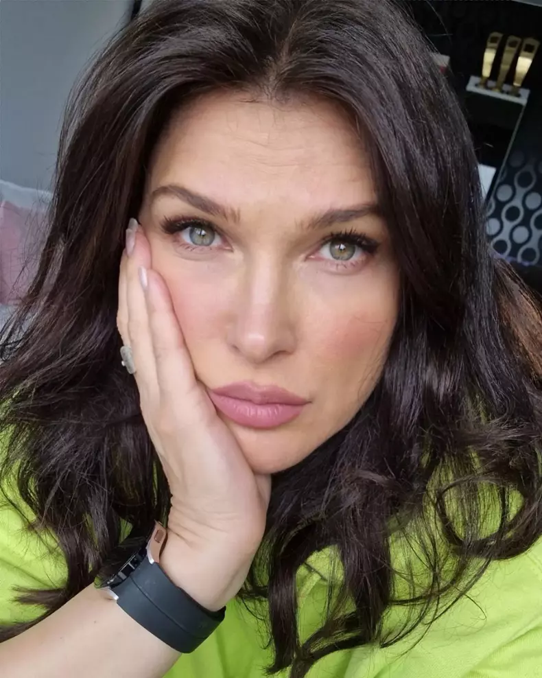 monica-barladeanu-secrete-ten-fata-4