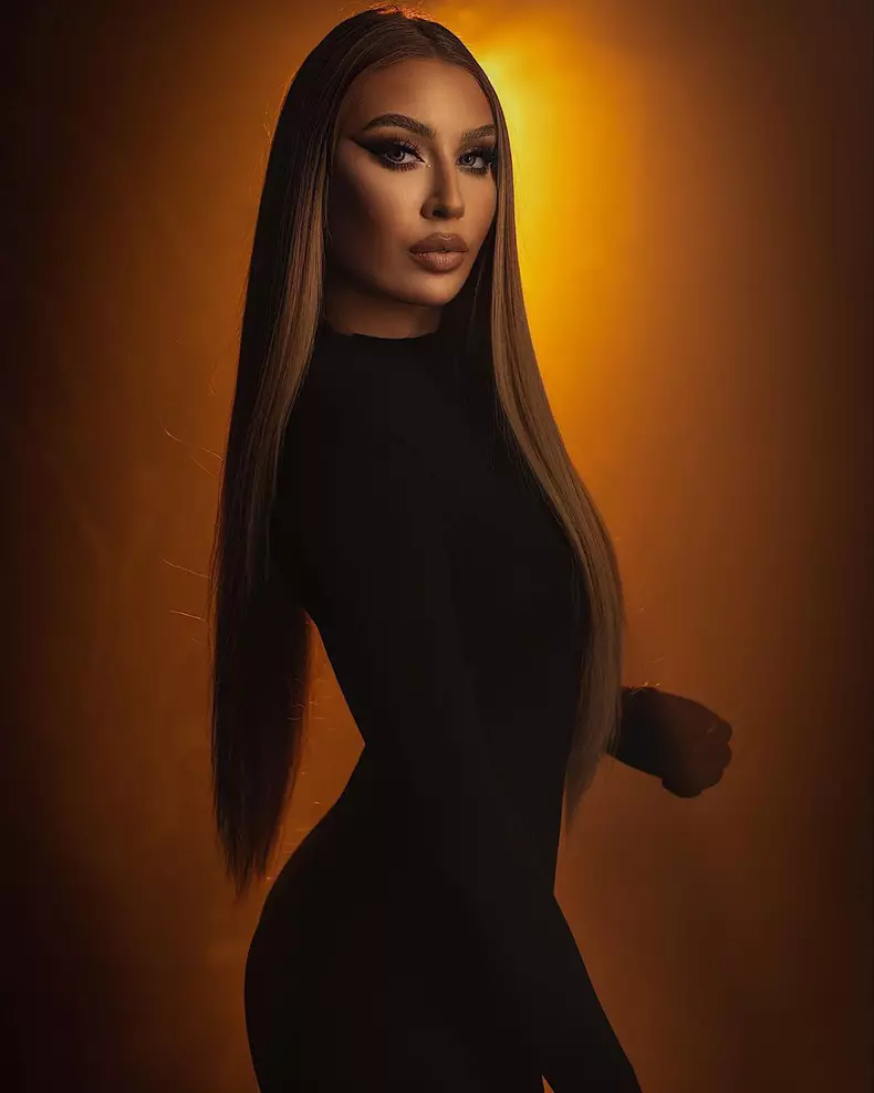 sarah-dumitrescu-14