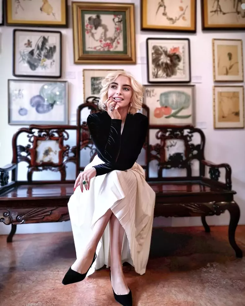 7559433626609409739276248500381779394297856n