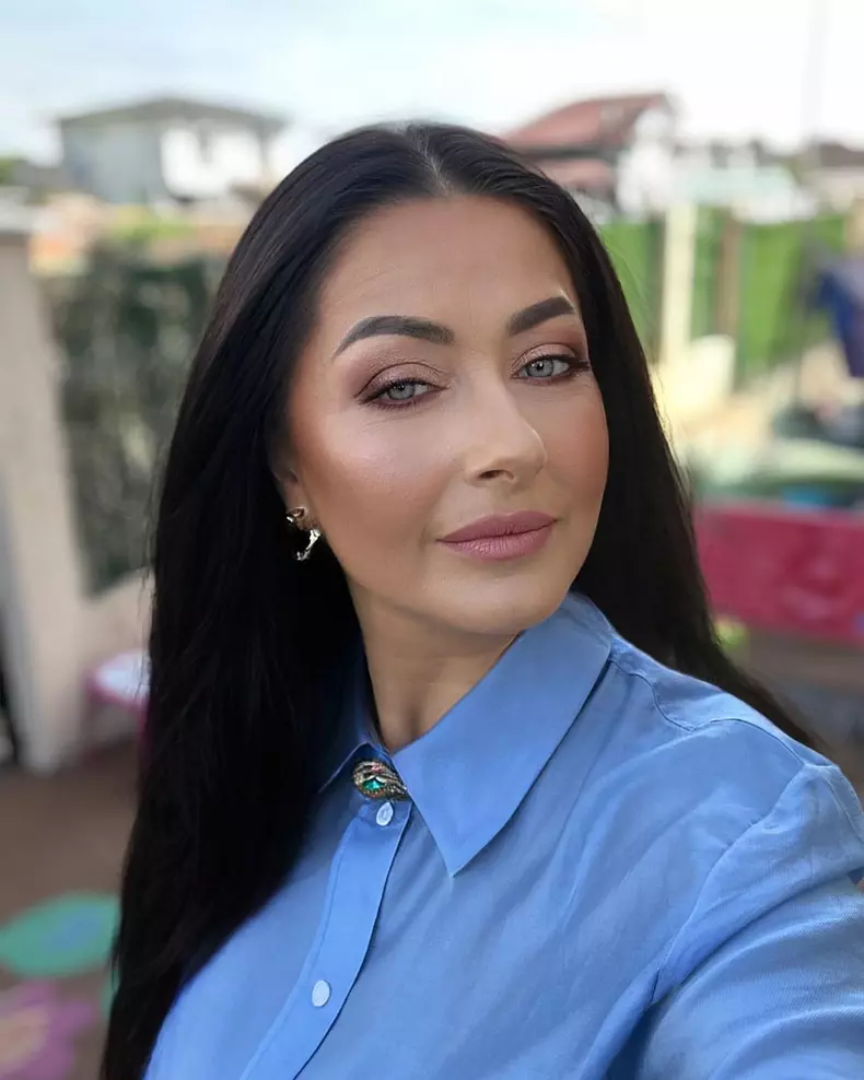 gabriela-cristea-a-inselat