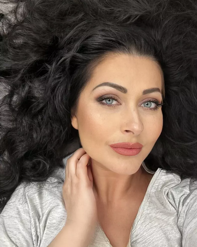 gabriela-cristea-se-simte-rau-1