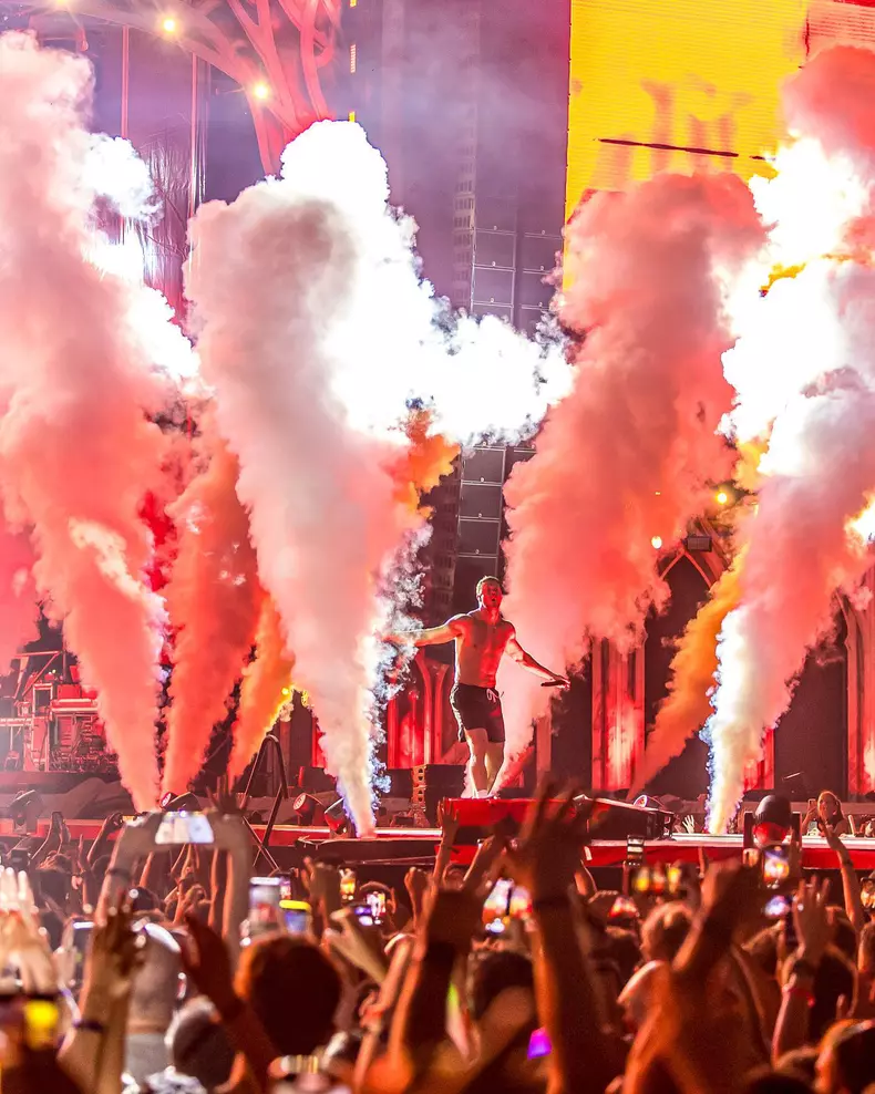 imagine-dragons-untold-2023-8