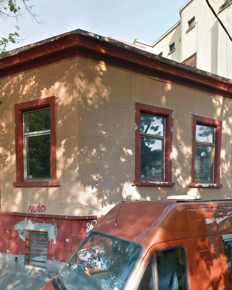 casa-dana-rogoz-inainte-de-renovare-6