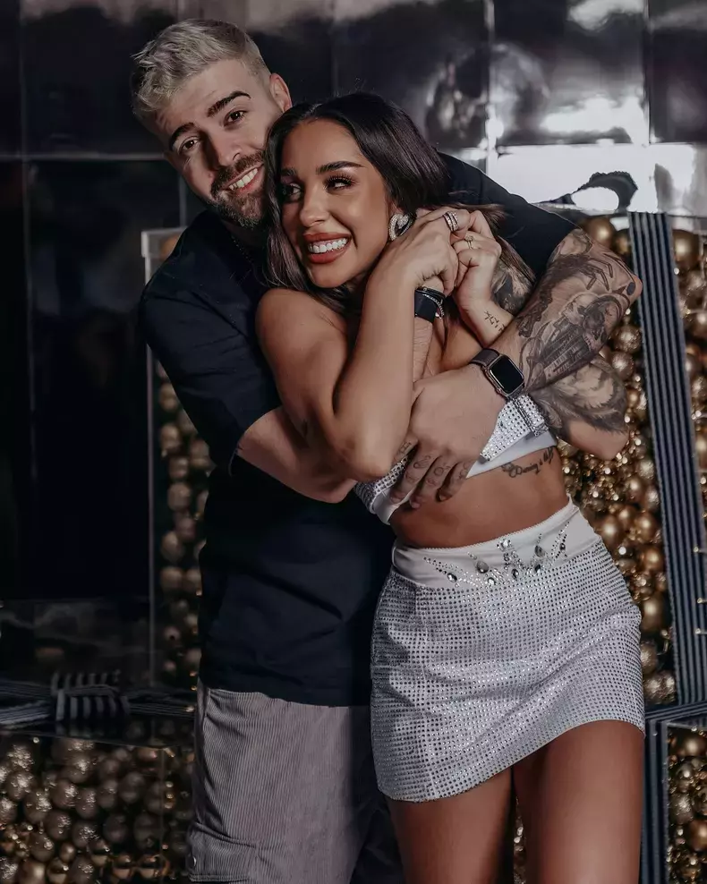 VIDEO Anunțul făcut de Speak și Ștefania, după 7 ani de relație: „Nu credeam niciodată”. Artista a renunțat la inelul de logodnă