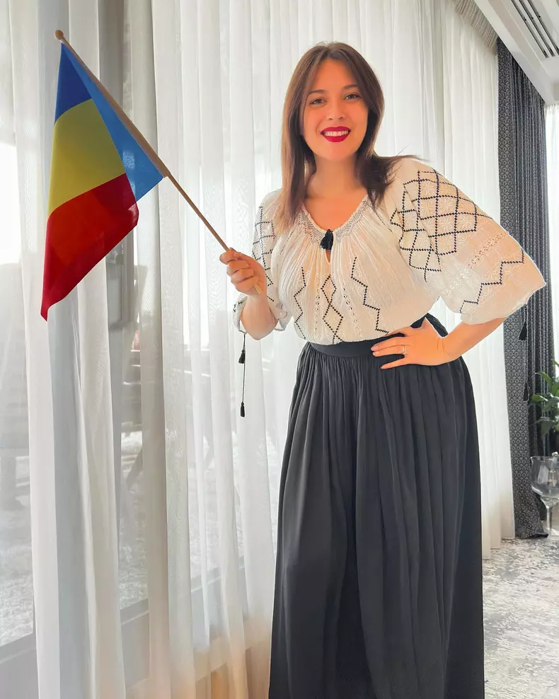 Diana Dumitrescu (7)