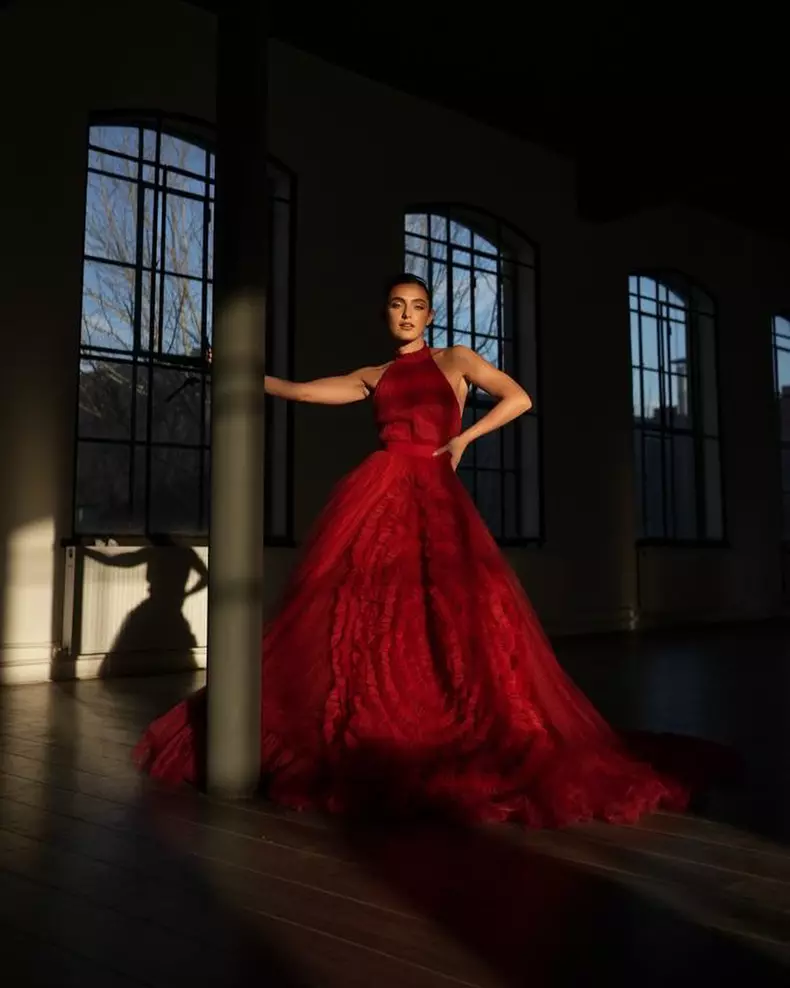 alexia eram 24 de ani 10