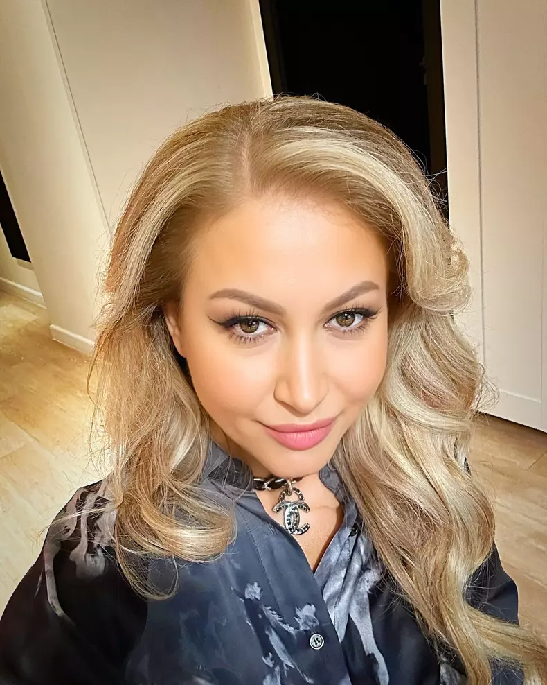 Anamaria Ferentz (2)