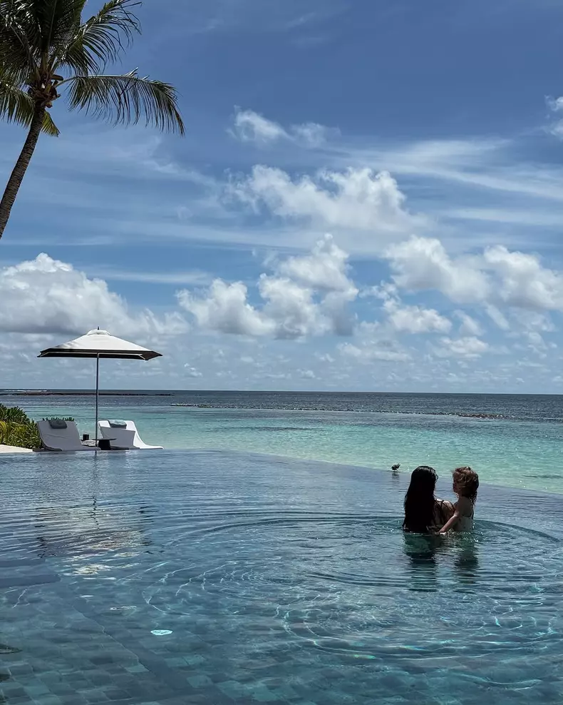 ioana grama si fetita vacanta in Seychelles (18)