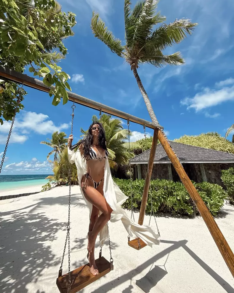 ioana grama si fetita vacanta in Seychelles (7)