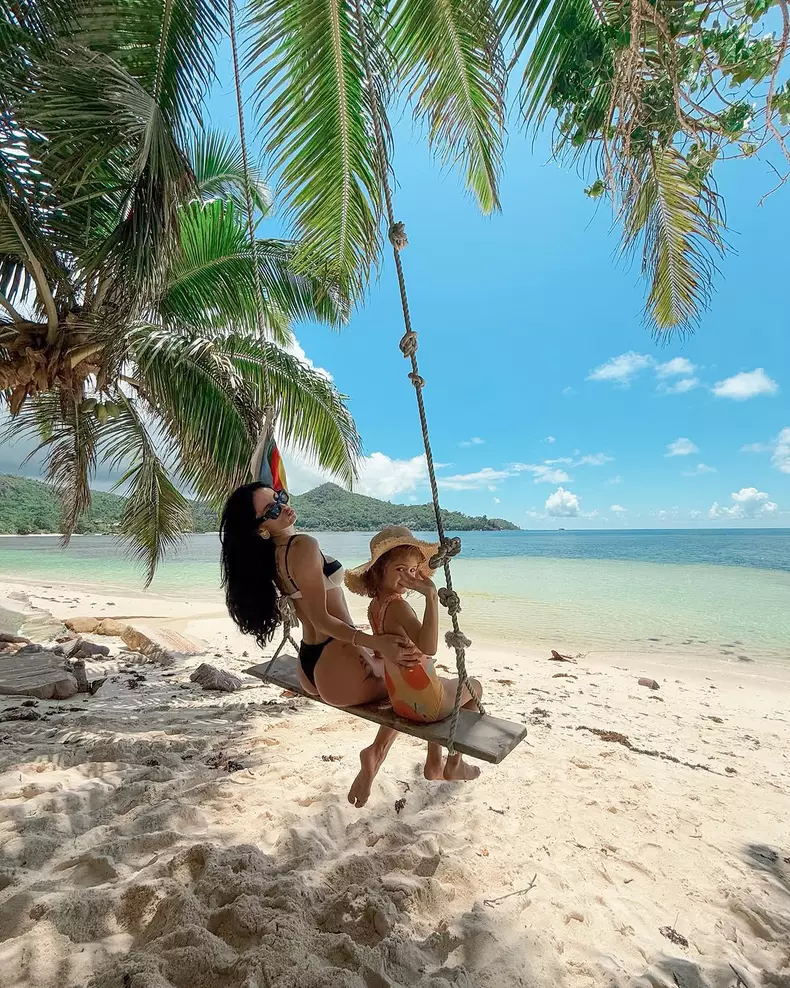 ioana grama si fetita vacanta in Seychelles (8)