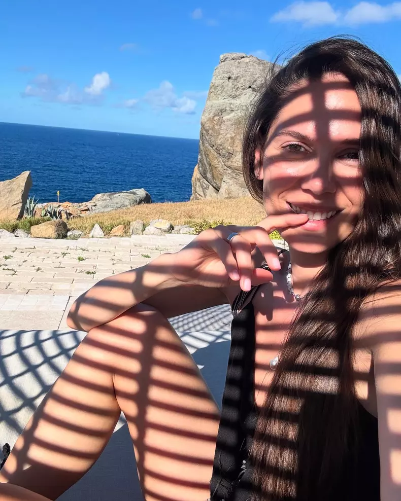 irina fodor in costum de baie 4