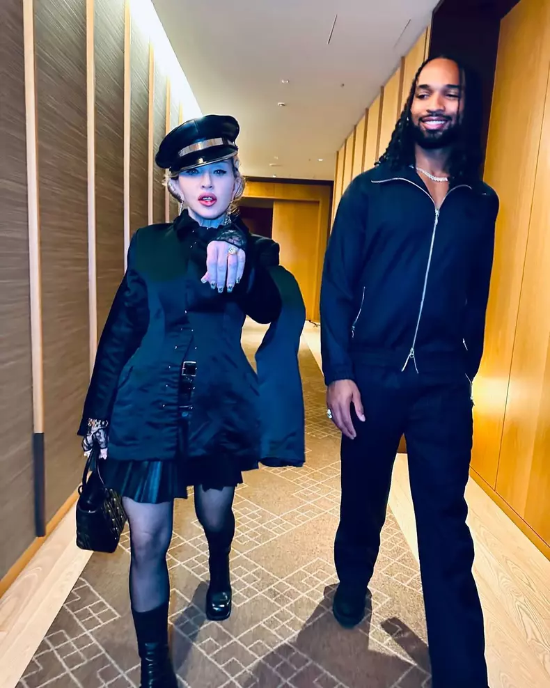 Madonna (6)