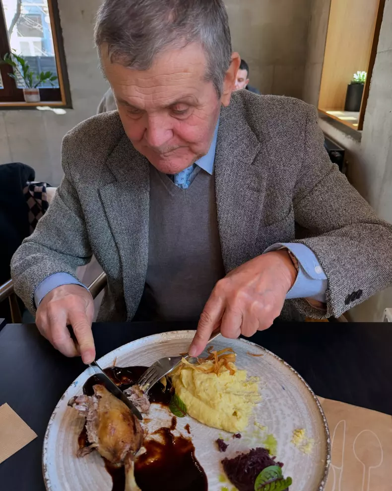 tatal andreei esca 2