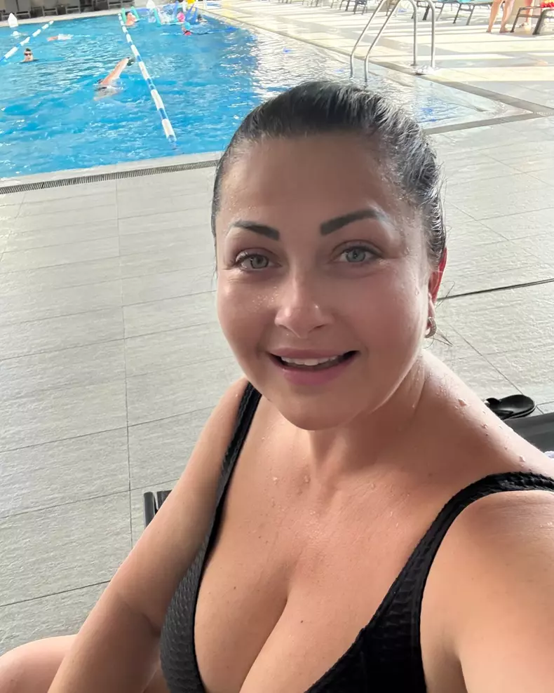 Imagini cu Gabriela Cristea în costum de baie (4)