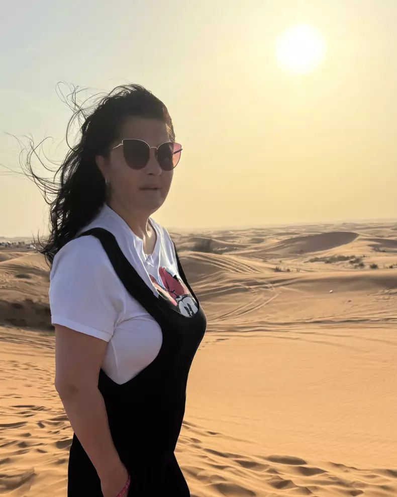 Poza-din-Dubai-cu-Gabriela-Cristea-care-i-a-revoltat-pe-fani.-Cum-a-aparut1