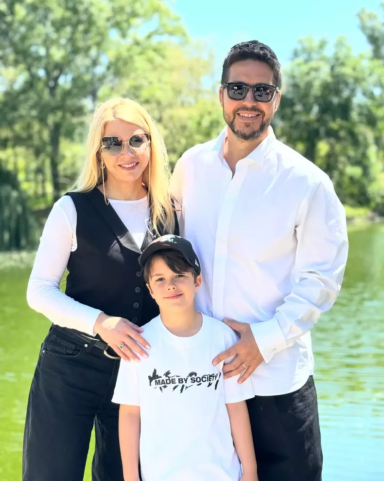 Jorge si familia