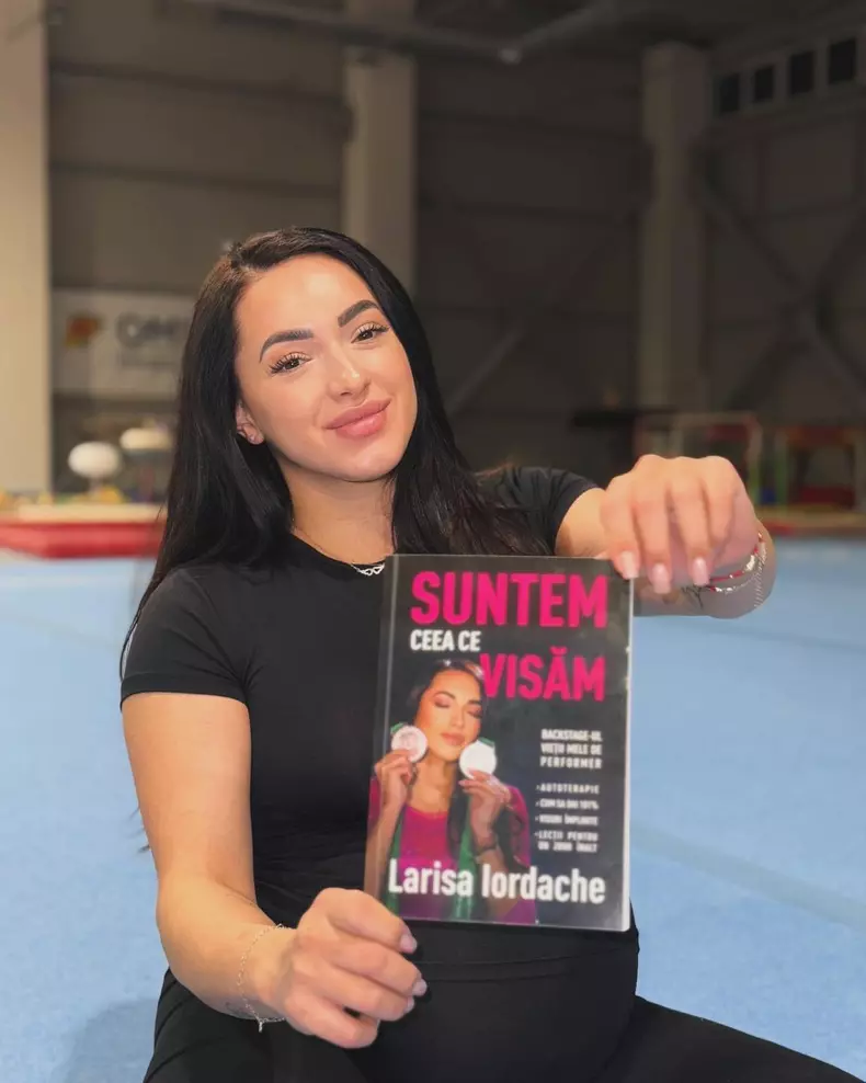Larisa Iordache 2