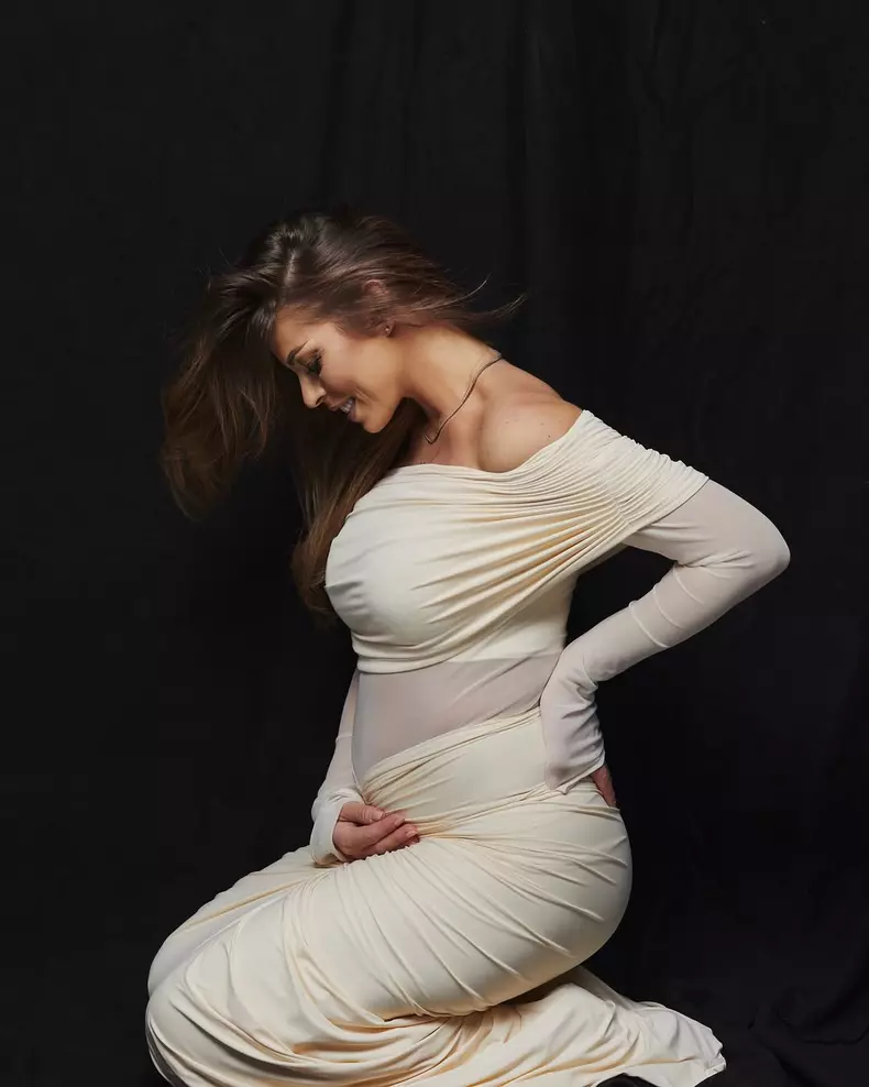 roxana nemes e insarcinata cu sotul ei calin hagima (2)