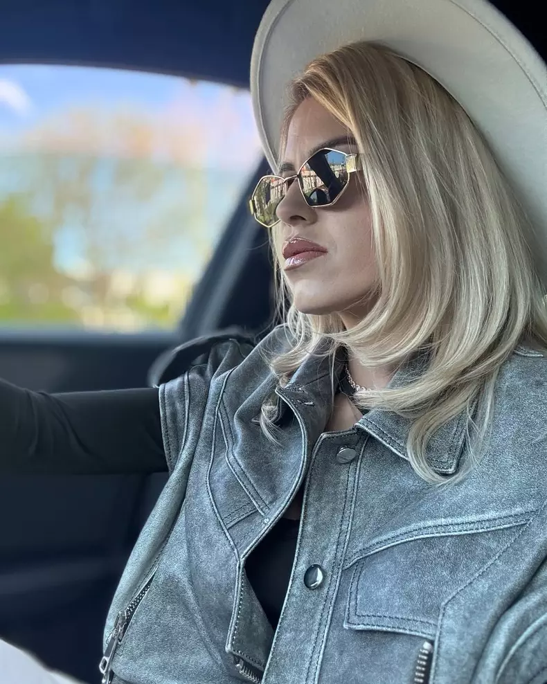 simona butura fosta concurenta insula iubirii (9)