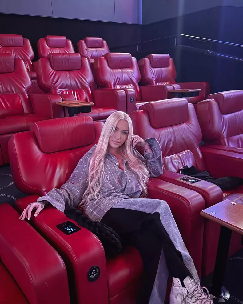 Delia Salchievici fosta sotie lino golden (7)