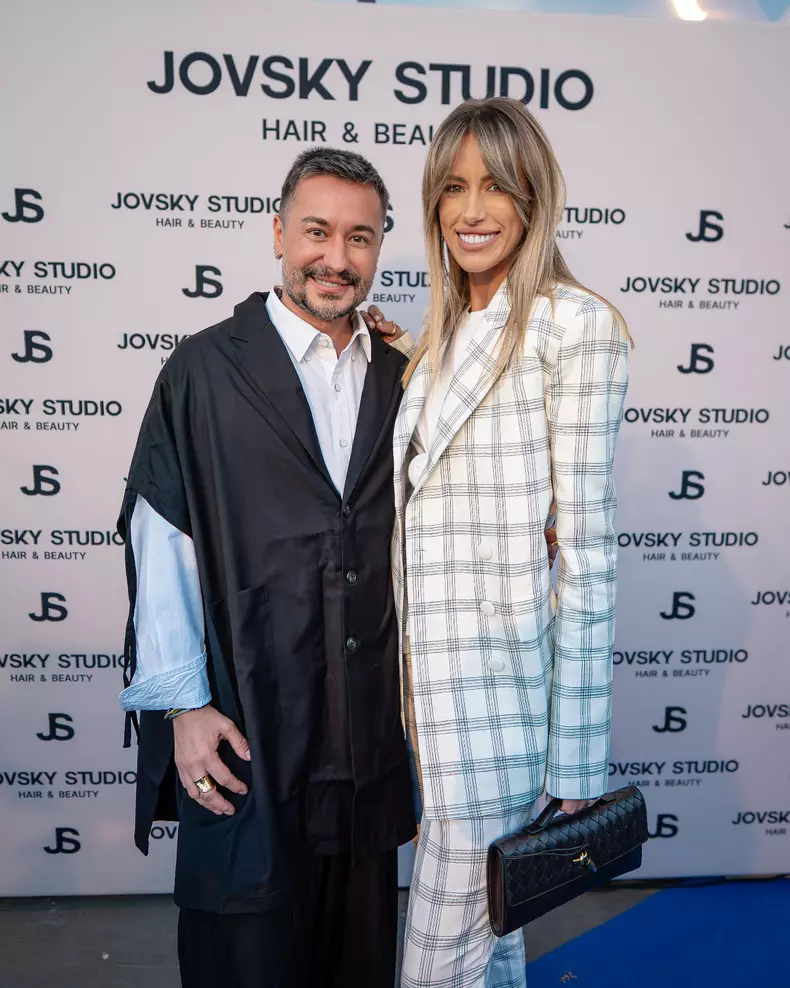 Adrian Perjovschi si Gabriela Oțil