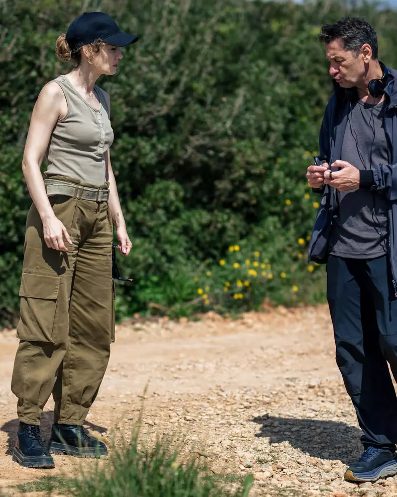 iura luncasu Esther Acebo film acel martie (3)