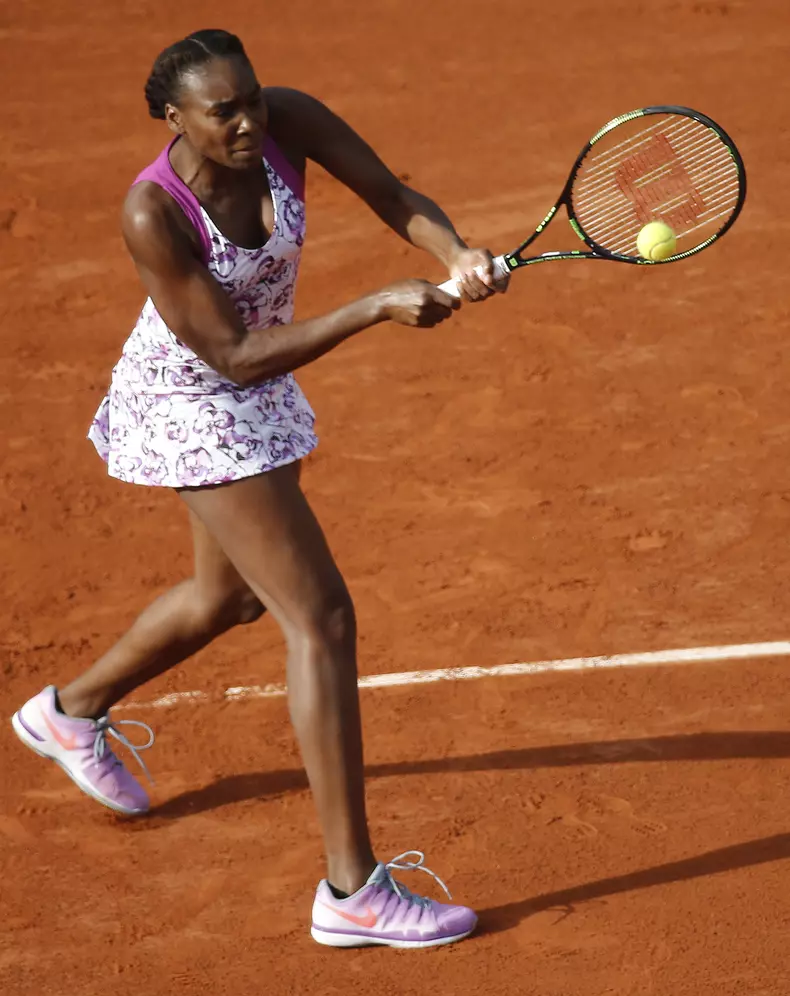 venusWilliams02epa.jpg