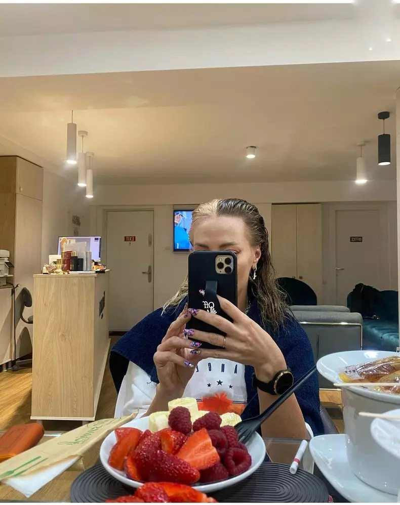 delia par in doua culori (4)