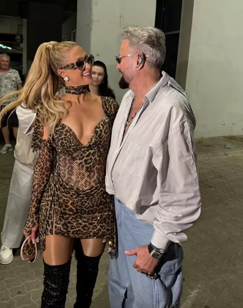 Catalin Botezatu și Paris Hilton 1