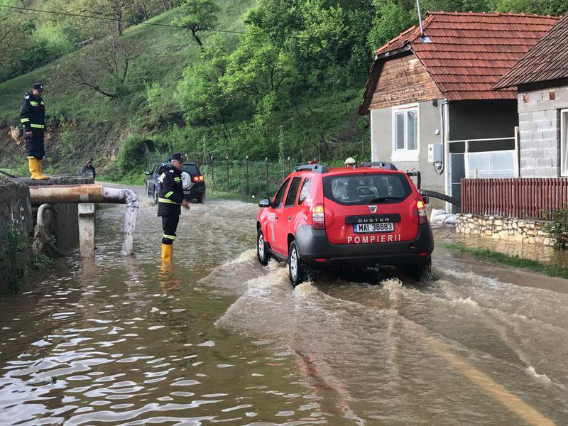 Urmările Codului Roșu De Inundații Din Caraș Severin și Timiș