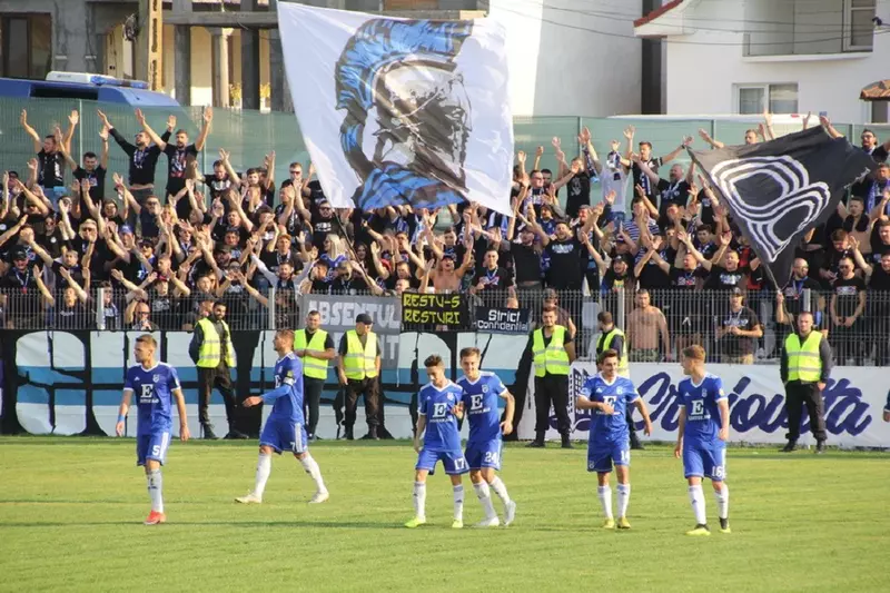 È™ase FotbaliÈ™ti De La Fc U Craiova 1948 Au Fost DepistaÈ›i Pozitiv Cu Covid 19 Libertatea