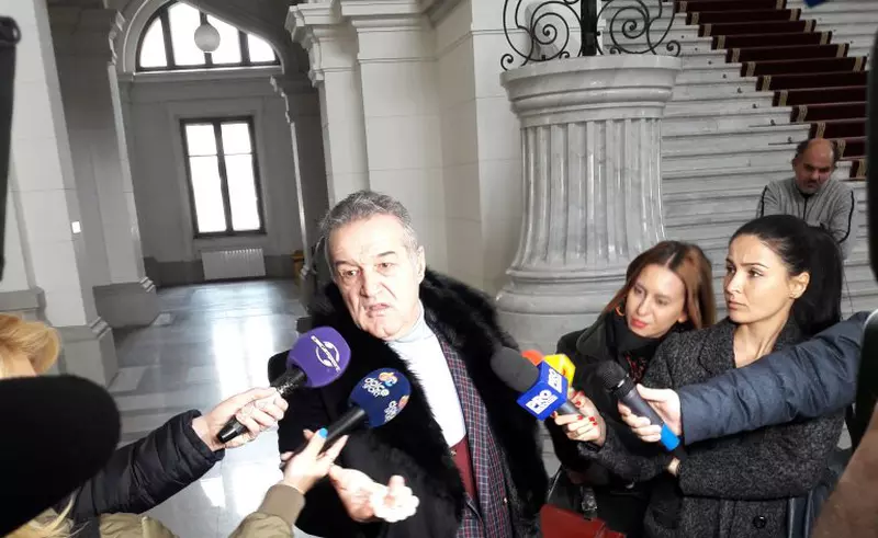 Gigi Becali i-a lăudat pe judecătorii de la Curtea de Apel