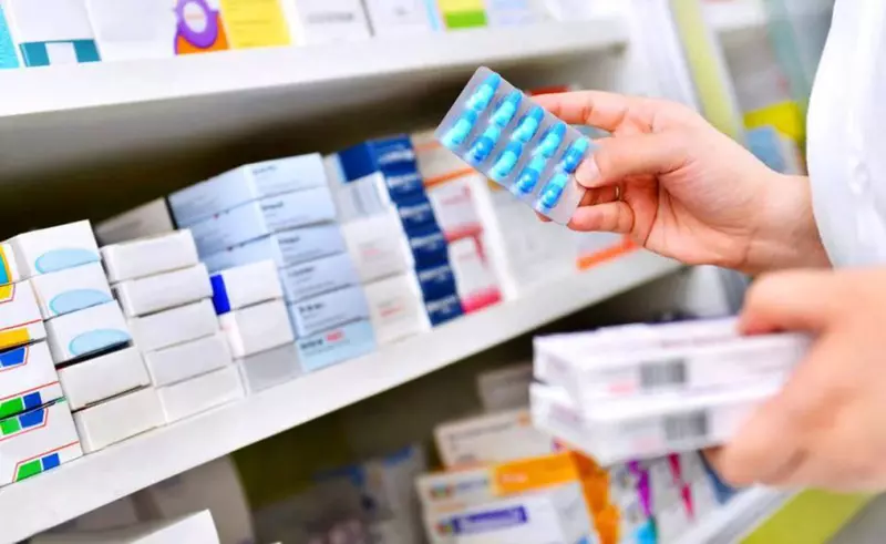 VIDEO Farmaciile, în pericol să rămână fără tratamente esenţiale pentru pacienţi, după ce statul a întârziat şi 150 de zile plata medicamentelor
