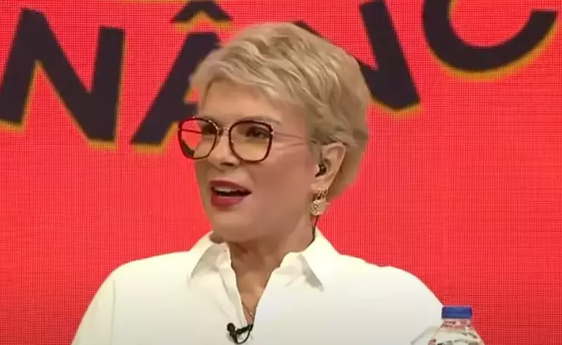 VIDEO Teo Trandafir a fost ironizată de Florin Călinescu. Mărturisirea făcută de prezentatoare: „Am zis că mor, că intru în pământ”
