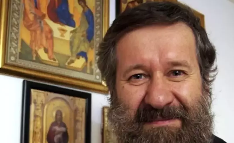 VIDEO Mihai Coadă, cunoscut ca Nelu Curcă din „La Bloc”, spune de ce s-a retras la mănăstire: „Am căzut într-un păcat greu, adulterul”