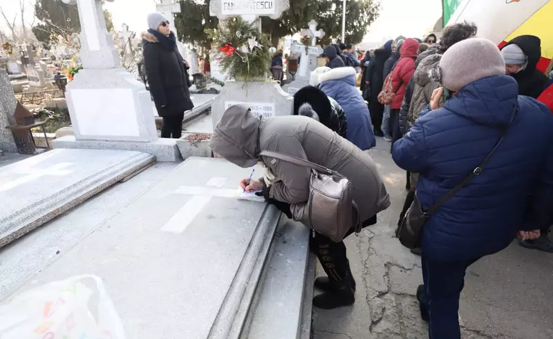 La mormantul preotului