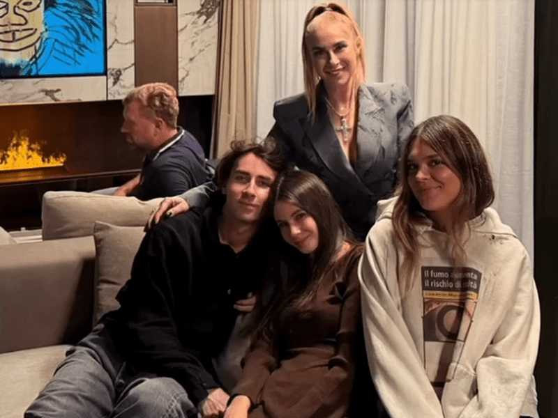 Anamaria Prodan copii