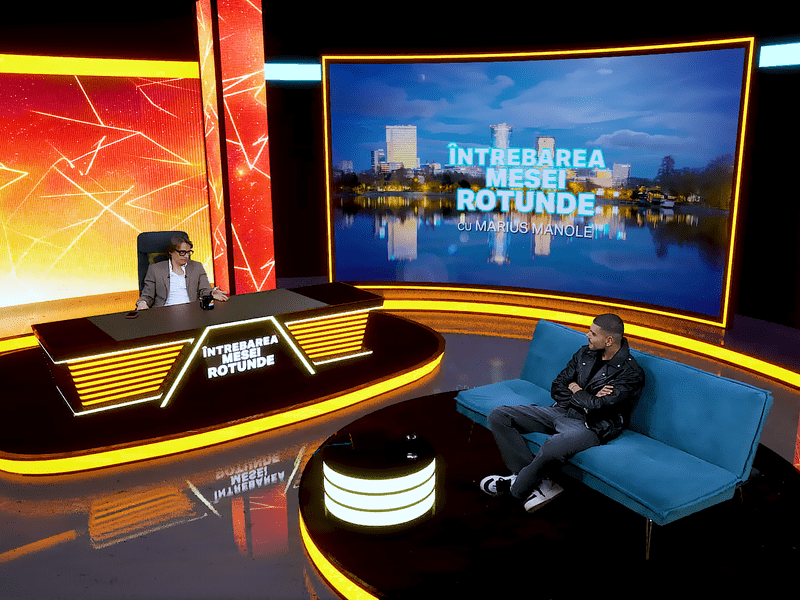 Andrei Bănuță la „Întrebarea mesei rotunde”, emisiune de la Acasă TV, prezentată de Marius Manole