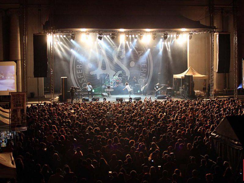 Arenele Romane Răsună De Rock De Calitate Pe 30 Mai Cultură și Vacanțe Lifestyle Libertatea Libertatea