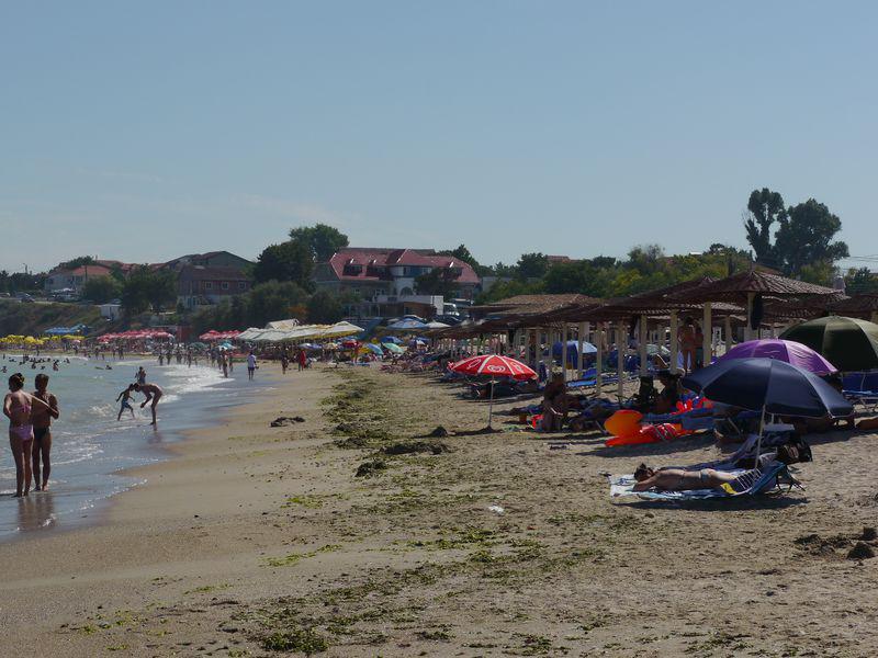 Reportaj 2 Mai Ultima Plajă Bastion A Familiei Tradiționale De Pe