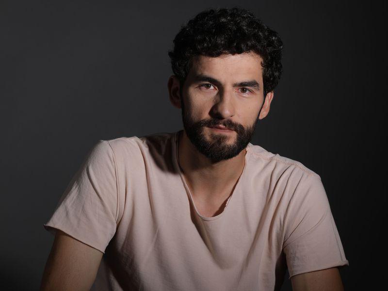 Corneliu Ulici Dezvăluiri Despre Debutul In Showbiz Eram Naiv Libertatea