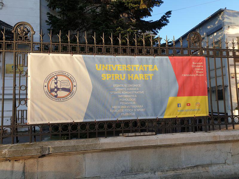 Percheziții La Universitatea Spiru Haret Pentru Examene Pe șpagă Libertatea