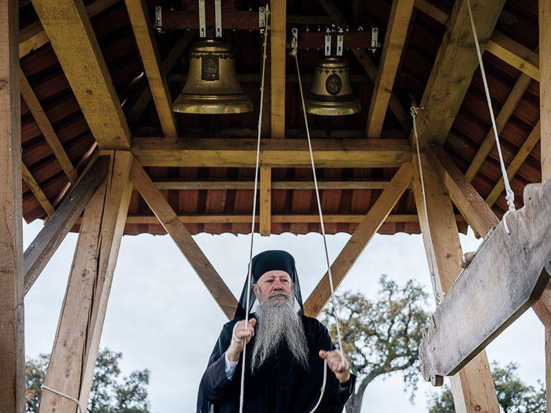 Duminica Floriilor In Prima Mănăstire Ortodoxă Romanească Din Portugalia Libertatea