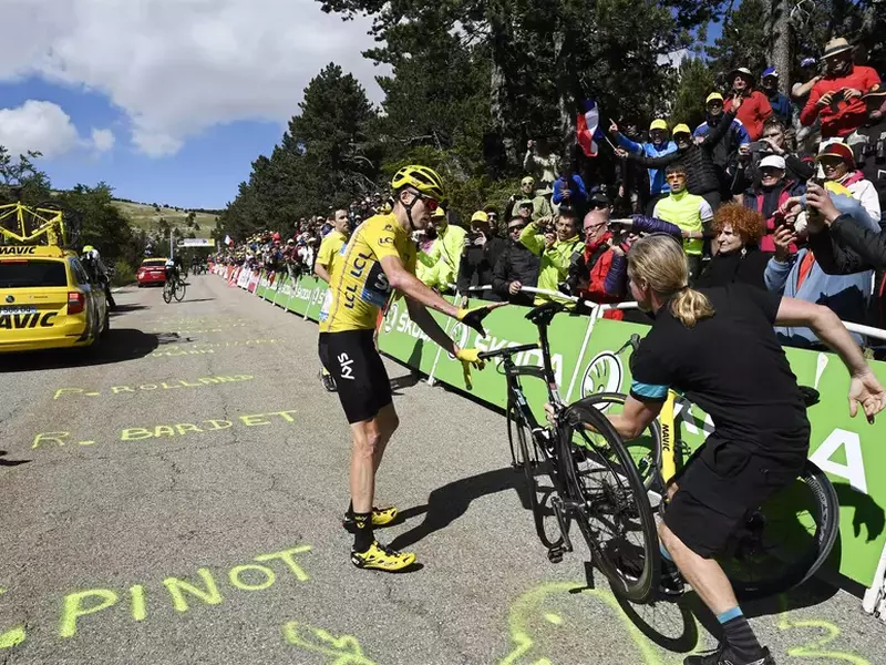 Top 15 cele mai urâte accidente din istoria Turul Franței