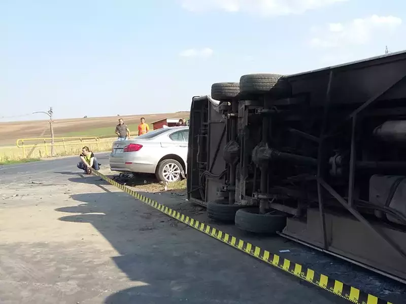 accident plan rosu galati (1)