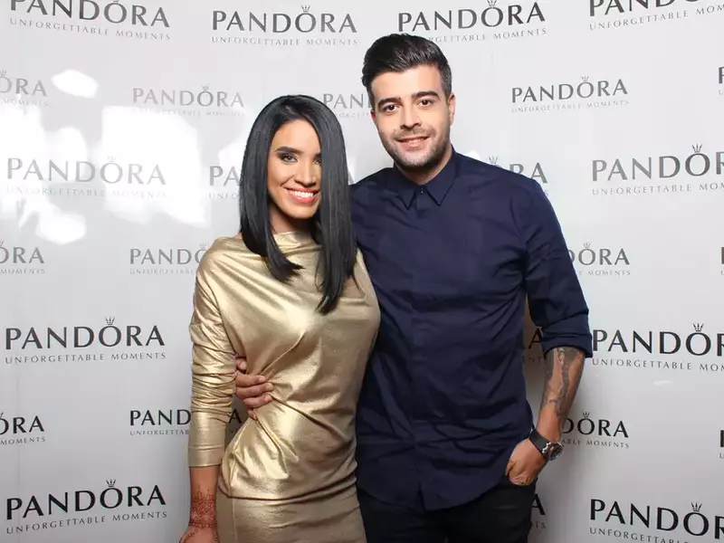 Adelina Pestritu & Speak